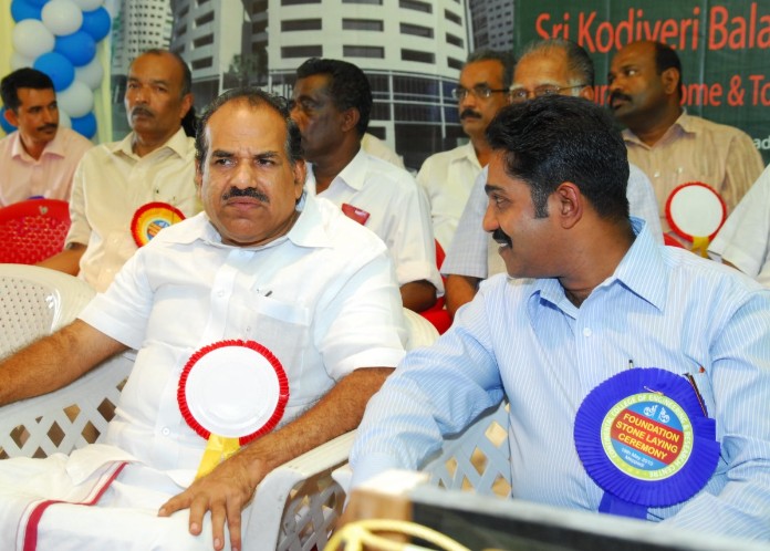 Mr. K.M. Asharaf shares the stage with former Home and Tourism Minister Kodiyeri Balakrishnan